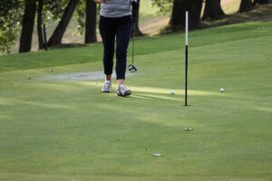 女性カップイン